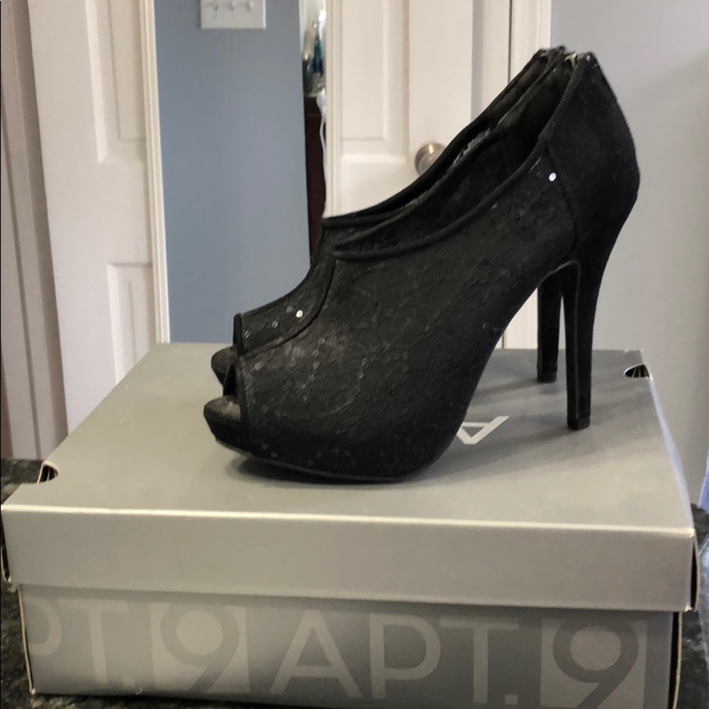 Cleaning out my closet and I never wear heals